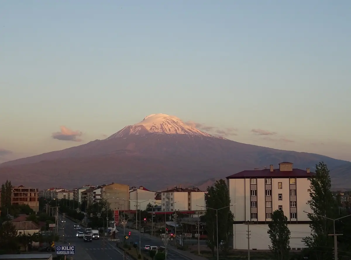 Iğdır şehir görünümü